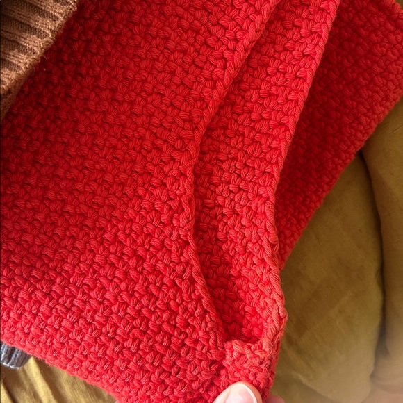 Babaa Bright Red Chunky Knit V-Neck Sweater Vest - Picture 7 of 9